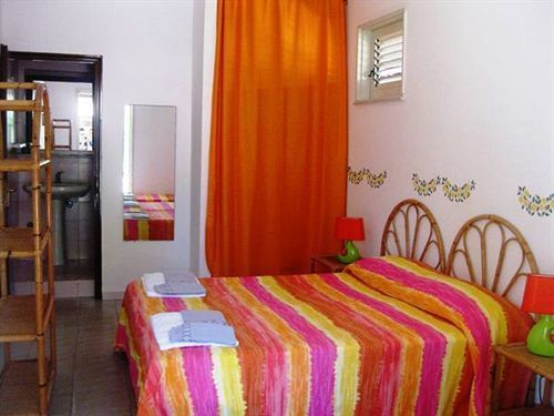 Villaggio Simenzaru Mongiove Εξωτερικό φωτογραφία